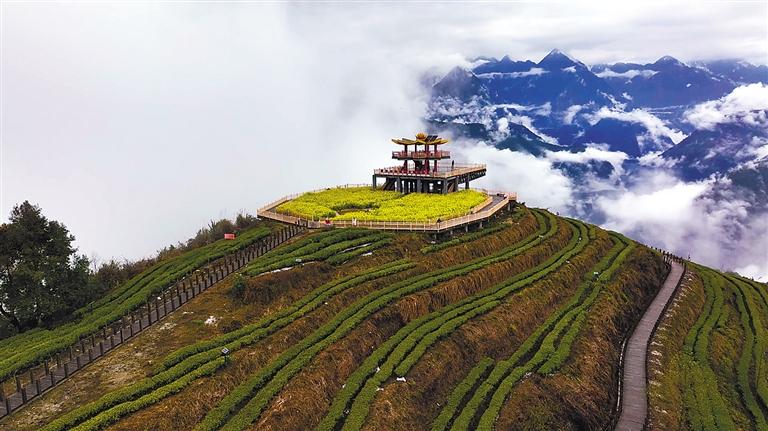 墨脱县加强生态旅游推广，助力地方经济增收