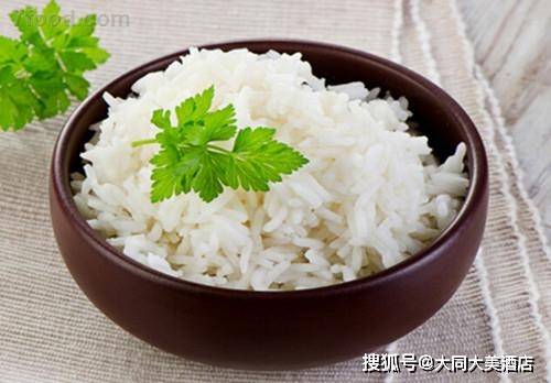 抗性淀粉制备新路径，冷却米饭与土豆回生工艺对血糖控制的科学探索